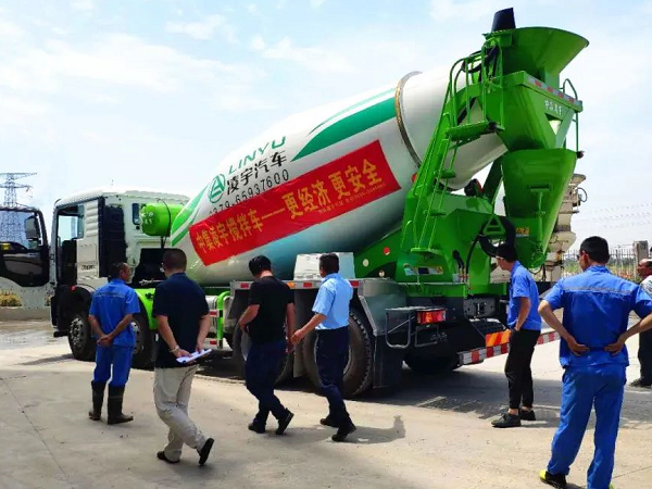 中集凌宇攪拌車(chē)全國(guó)巡展繼續(xù)：出征安徽，這一組合果然豪橫！