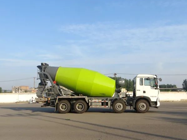 你們要的這款凌宇車(chē)國(guó)六攪拌車(chē)來(lái)了，真的是寶藏！